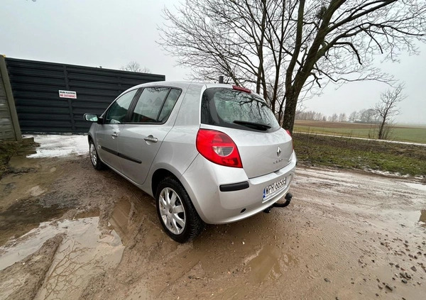 Renault Clio cena 10400 przebieg: 215000, rok produkcji 2007 z Gdańsk małe 79